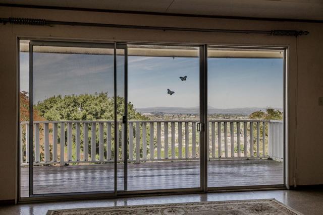 4301 Camden Avenue, San Mateo CA: https://media.crmls.org/mediaz/10b03076-9592-4973-94ac-a2f0a724cc6f.jpg