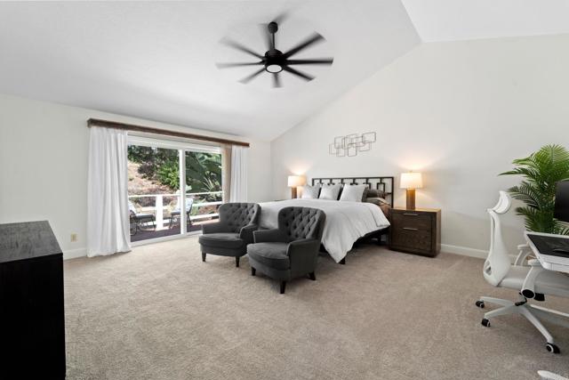 Image 31 of 39 For 7056 Del Cerro Boulevard