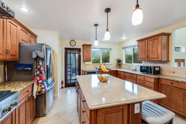 17645 Manzanita Drive, Morgan Hill CA: https://media.crmls.org/mediaz/10b160be-81df-4a8d-8a3b-d5e70481945d.jpg