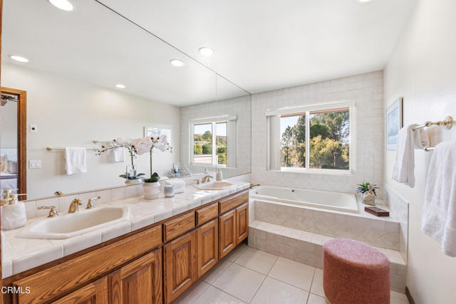 Detail Gallery Image 21 of 32 For 7033 Quito Ct, Camarillo,  CA 93012 - 4 Beds | 3/1 Baths