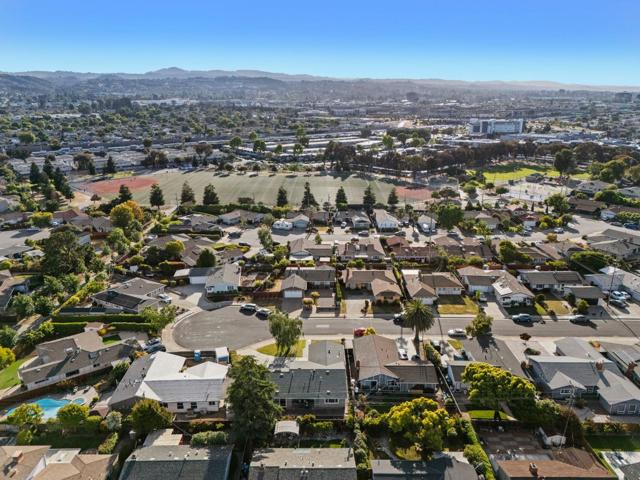 3257 Llano Street, San Mateo CA: https://media.crmls.org/mediaz/10b31a5a-ef81-4cb0-868a-b89065185af5.jpg