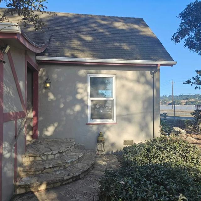 120 Trafton Road, Royal Oaks CA: https://media.crmls.org/mediaz/10b32839-9d23-4e07-9ffb-42b5ebe79e6d.jpg
