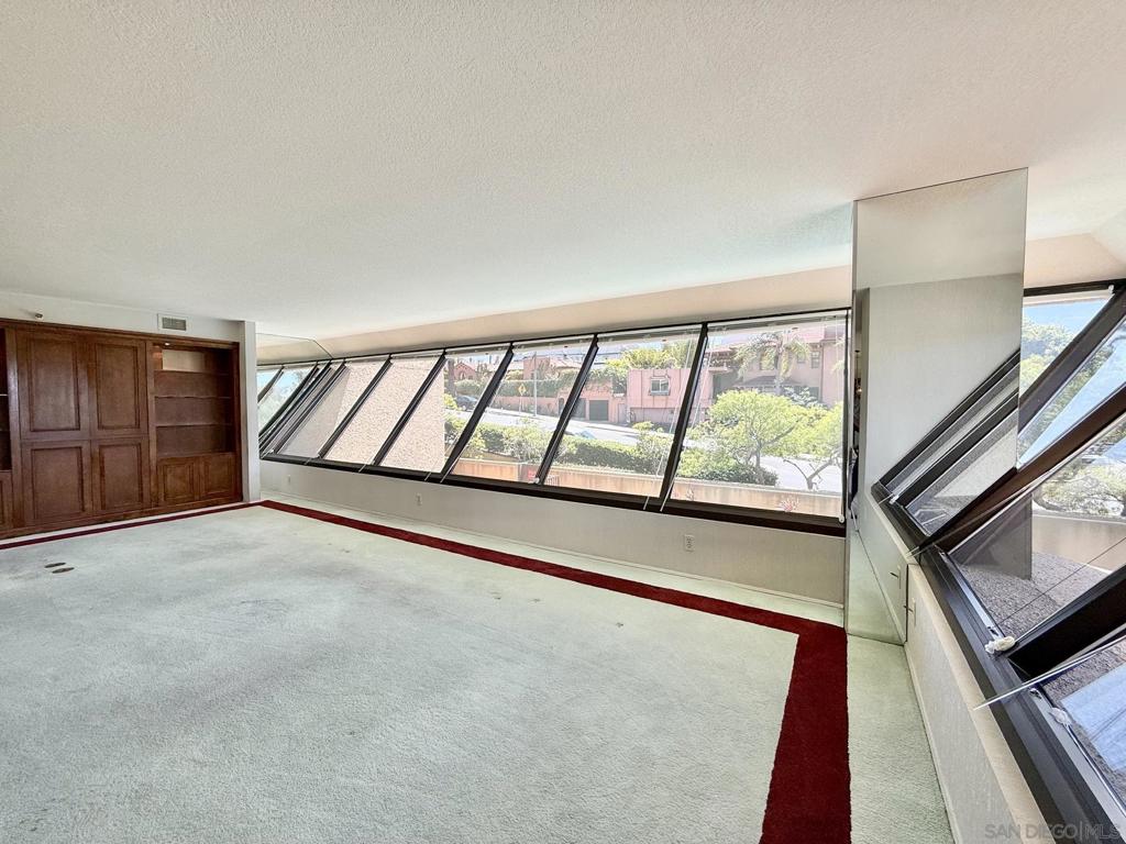 230 Laurel St - photo 10