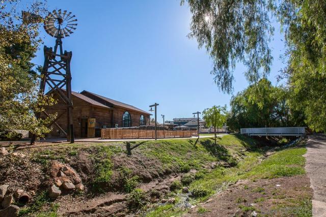 13612 El Mar Ave, Poway CA: https://media.crmls.org/mediaz/10b43f1b-0caa-492d-9188-dda947b9a73e.jpg