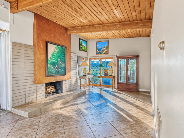 345 E Glen Circle S, Palm Springs, CA 92262