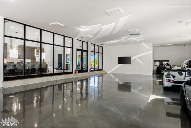 61126 Goodwood Dr, Thermal CA: https://media.crmls.org/mediaz/10b69bb6-ef56-4fa0-90ca-e0d59f1816b5.jpg