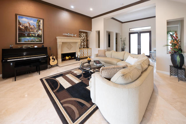 57 Laken Lane, Palm Desert CA: https://media.crmls.org/mediaz/10b6c55c-2a89-4985-aa0e-68bd202b6930.jpg