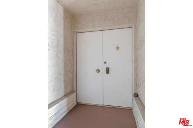 6771 Springpark Avenue, 102A photo 24
