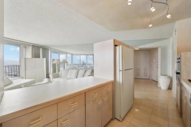 1200 Gough Street, San Francisco CA: https://media.crmls.org/mediaz/10b9d2c9-6c92-4dc6-8b90-54ded5fd768d.jpg