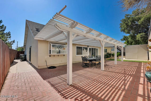 30 S Ellis Place, Newbury Park CA: https://media.crmls.org/mediaz/10b9e679-f1f6-4462-8940-32601aa6f6b1.jpg