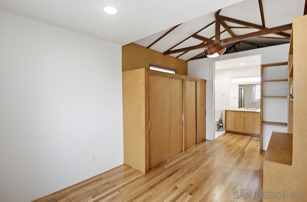 741 Arenas St - photo 14