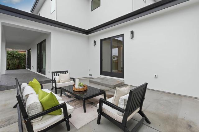 10468 S Stelling Road, Cupertino CA: https://media.crmls.org/mediaz/10bb8af7-f290-4fc0-9dce-e5f55f9d8f27.jpg