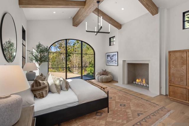 6323 Mimulus, Rancho Santa Fe CA: https://media.crmls.org/mediaz/10bbdc83-77e4-4ad1-8f4f-1278f3e9fe5f.jpg