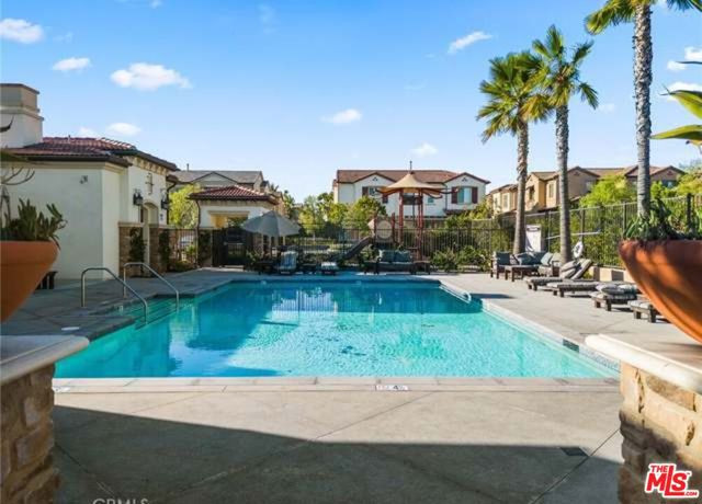 115 Primrose Drive, Foothill Ranch CA: https://media.crmls.org/mediaz/10bc205b-ae2e-41a3-b161-8f325394caff.jpg
