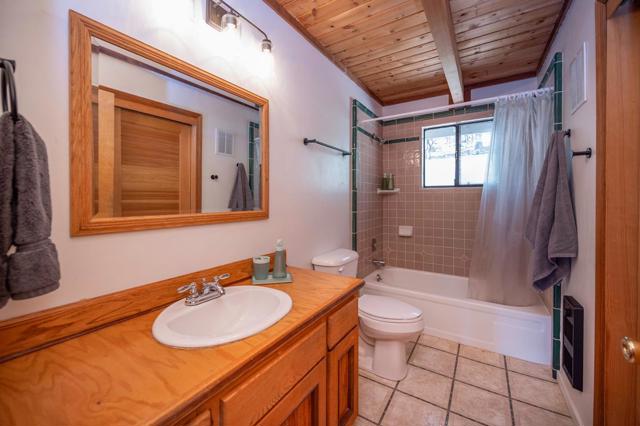 2491 El Dorado Drive, Arnold CA: https://media.crmls.org/mediaz/10bcf1ac-68b8-4859-988a-302c5fd5c702.jpg