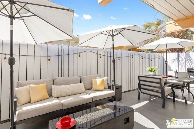 1111 E Palm Canyon Drive #307, Palm Springs, CA 92264
