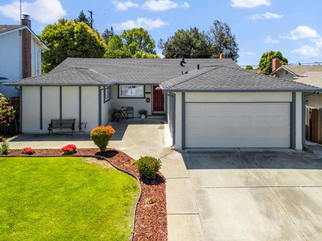 1584 Sonoma Drive, Milpitas CA: https://media.crmls.org/mediaz/10bd03f5-c6e4-4f3d-a7fe-a8eb60d5c3e1.jpg