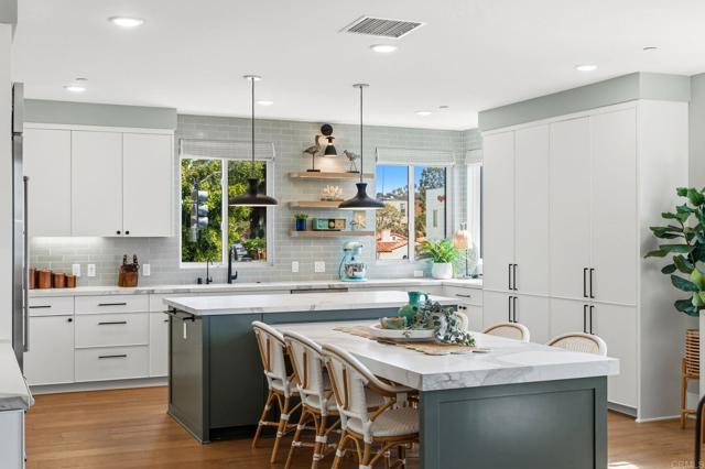 Detail Gallery Image 7 of 48 For 784 Grand Ave, Carlsbad,  CA 92008 - 3 Beds | 2/1 Baths