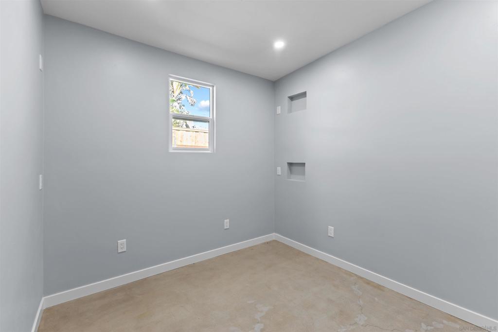 4827 Bayard St - photo 17
