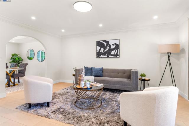 37807 Lobelia Dr, Newark CA: https://media.crmls.org/mediaz/10be7d02-fef1-4a02-84a6-aadc2f6d35ac.jpg