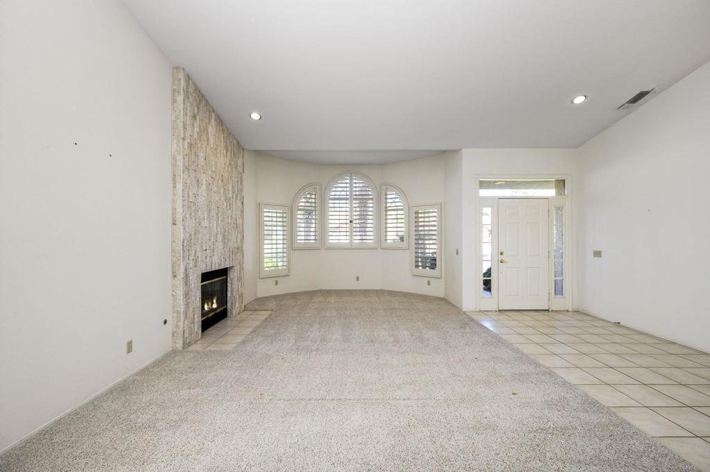 MLS #219136294DA image #5