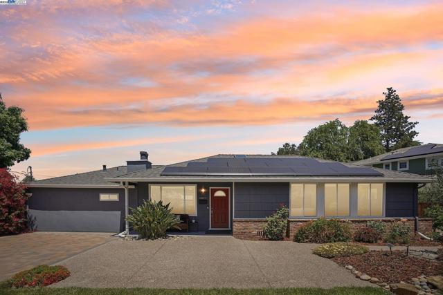 Image 51 of 55 For 14917 Berry Way