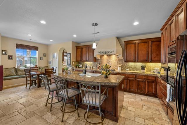 6600 Eagle Ridge Court, Gilroy CA: https://media.crmls.org/mediaz/10c5062c-a569-47b7-be75-a12caa17b8da.jpg