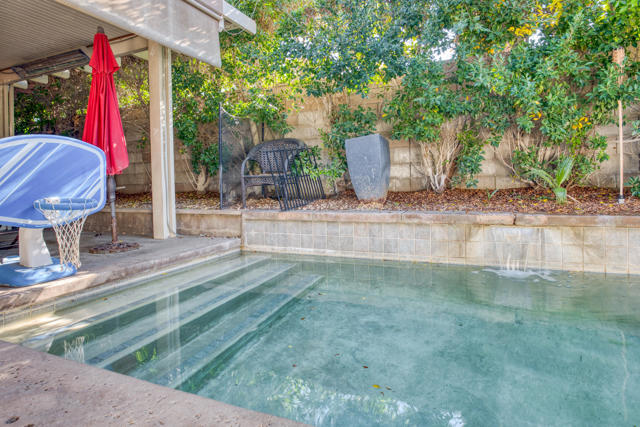 78691 Siena Court, La Quinta CA: https://media.crmls.org/mediaz/10c51197-e2d0-4ea2-8c66-ae3ca73118c5.jpg