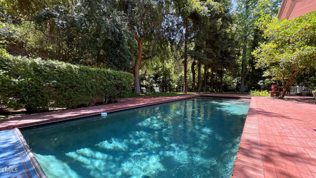 930 Regent Park Drive, La Canada Flintridge, California 91011, 4 Bedrooms Bedrooms, ,4 BathroomsBathrooms,Residential Lease,For Rent,930 Regent Park Drive,CRP1-18770