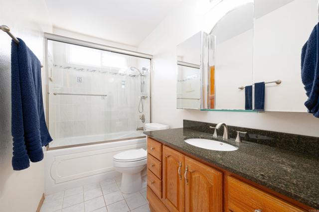 Detail Gallery Image 13 of 28 For 1010 Ellen Ln, El Cajon,  CA 92019 - 4 Beds | 2 Baths