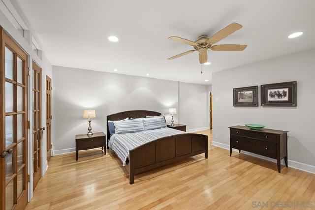 356 Prospect Street, La Jolla CA: https://media.crmls.org/mediaz/10cb1905-f791-44aa-8706-eacb76c1035e.jpg