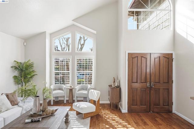 Image 8 of 60 For 280 Summerford Cir