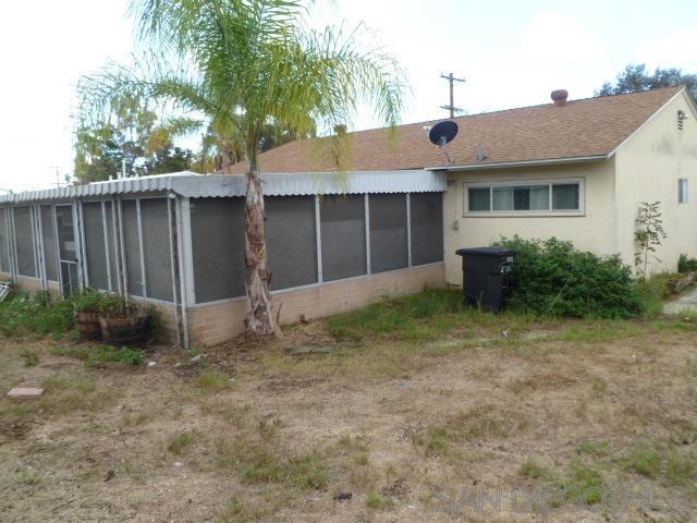 553 Sears Ave, San Diego CA: https://media.crmls.org/mediaz/10cbbac2-a3f2-4e92-905d-8255d42be374.jpg