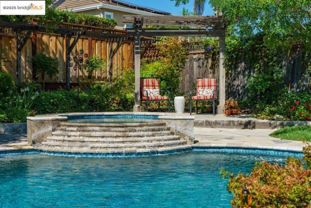 1164 Lexington Way, Livermore CA: https://media.crmls.org/mediaz/10cd8ad3-0597-40b7-bc71-4aad0a6bcc82.jpg