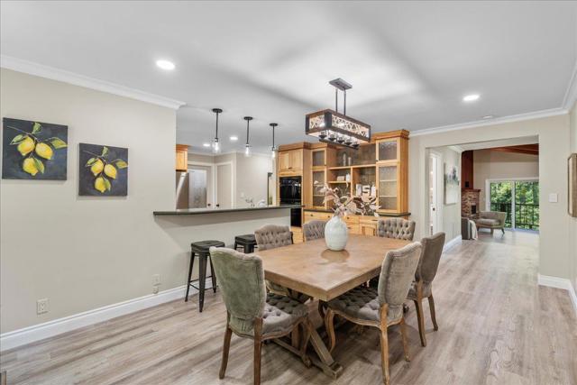 230 Burrell Court, Los Gatos CA: https://media.crmls.org/mediaz/10ce6535-eb8c-4bb9-99d2-2f15c171a0cf.jpg