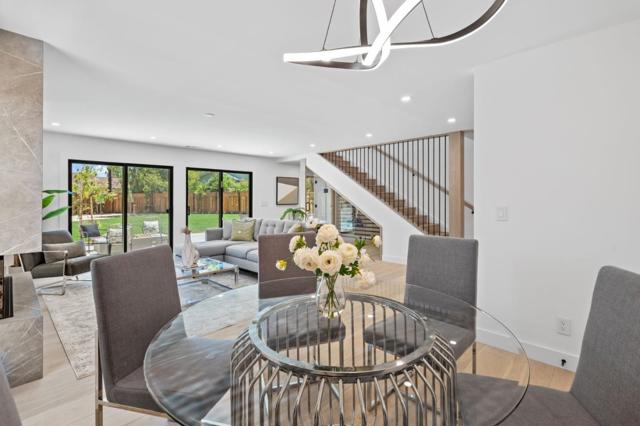 2330 Sierra Court, Palo Alto CA: https://media.crmls.org/mediaz/10ce65b9-ddca-4742-929b-2c65aeecb6ab.jpg