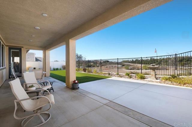 Detail Gallery Image 7 of 22 For 33792 Baystone St, Temecula,  CA 92592 - 4 Beds | 3/1 Baths
