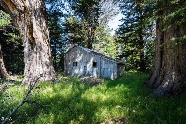 Detail Gallery Image 5 of 10 For 44600 Little Lake Rd, Mendocino,  CA 95460 - 3 Beds | 1 Baths