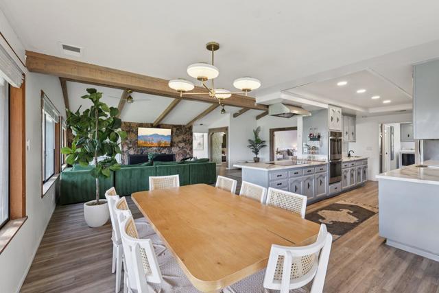 26086 Bear Valley Heights Road, Escondido CA: https://media.crmls.org/mediaz/10cfe30d-2dc7-4f03-ba4d-993b1837d970.jpg