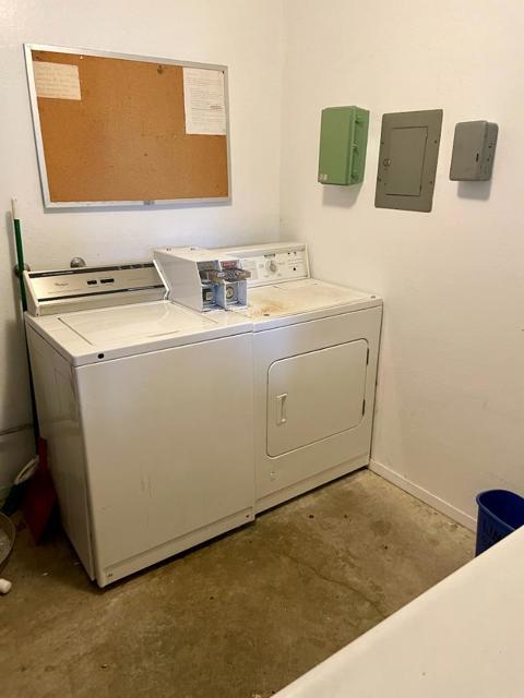 110 Lloyd Court, Aptos CA: https://media.crmls.org/mediaz/10d00bca-7aad-4980-bd97-58a1f4e5d8f3.jpg