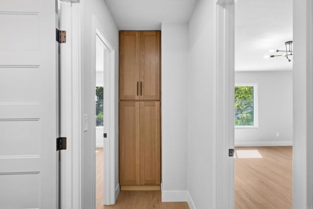 Detail Gallery Image 39 of 57 For 10594 Rookwood Dr, San Diego,  CA 92131 - 5 Beds | 3/1 Baths