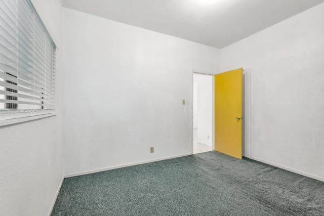 2737 12th Avenue, Oakland CA: https://media.crmls.org/mediaz/10d4a2f8-f669-4db2-8c67-7dac335cf640.jpg