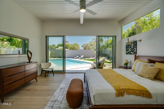 2839 N Davis Way, Palm Springs CA: https://media.crmls.org/mediaz/10d799bd-d662-4304-8b83-caab62f22cf7.jpg
