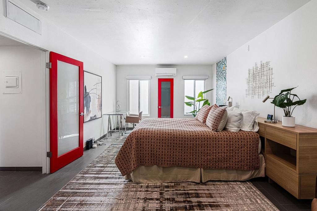 MLS #219124757PS image #18