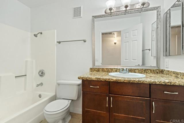 12191 Cuyamaca College Drive, El Cajon CA: https://media.crmls.org/mediaz/10dc9671-9eb1-462e-8e7c-48e15fb985f4.jpg