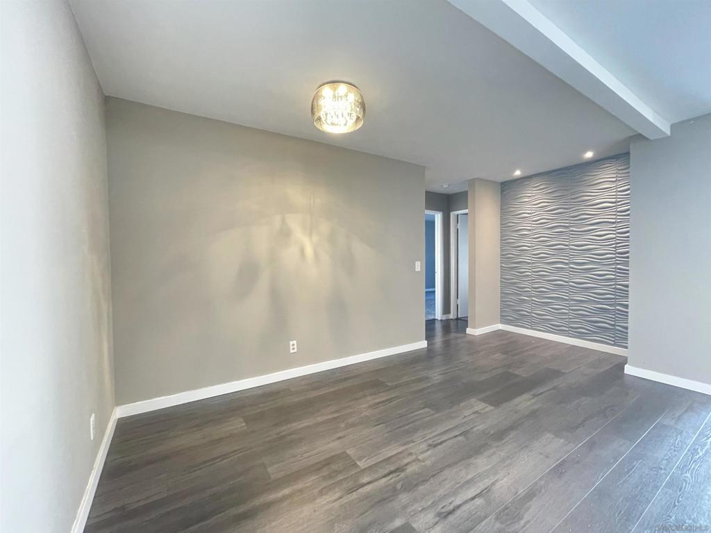 8338 Regents Rd - photo 6