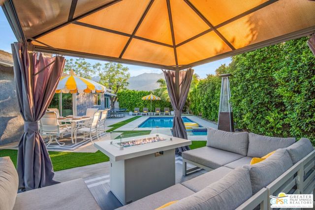 3784 E Calle San Raphael, Palm Springs CA: https://media.crmls.org/mediaz/10ded13e-163c-4210-bcde-bdbabaa8625e.jpg