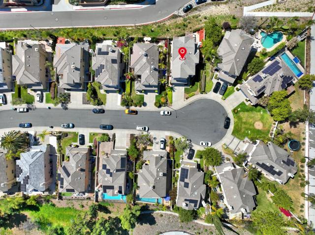 14082 Montfort Ct, San Diego CA: https://media.crmls.org/mediaz/10df0c61-bbf0-4230-b96c-3ca3bf52e9f2.jpg