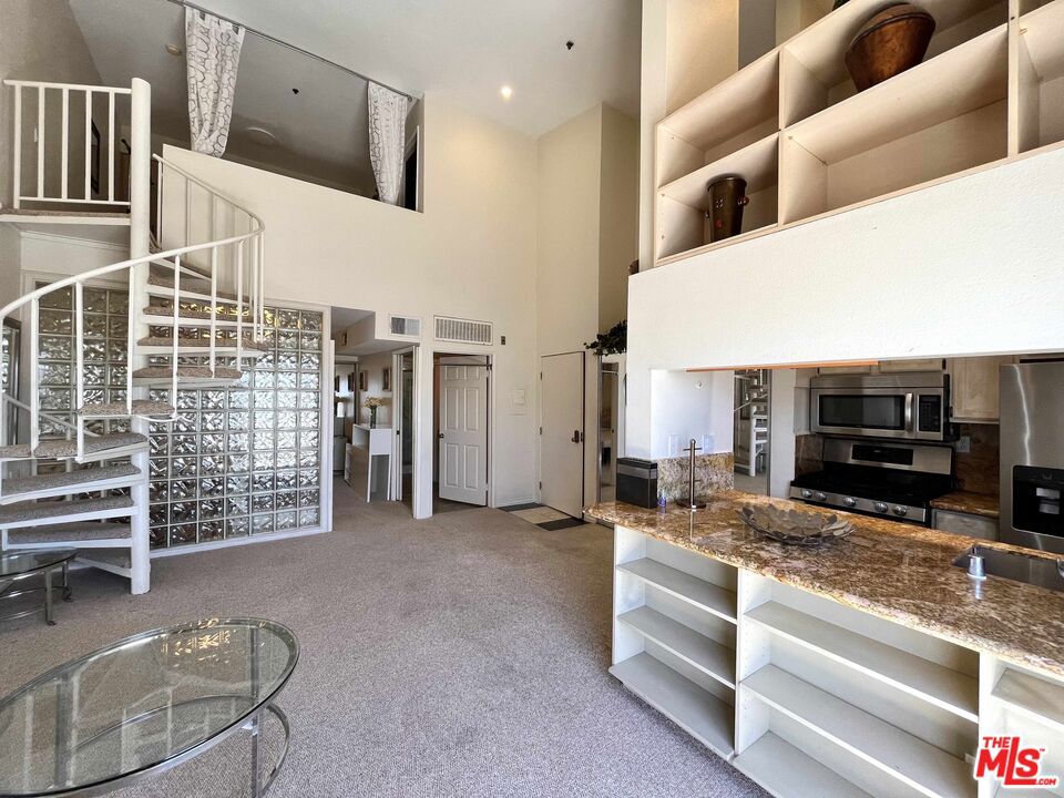 MLS #25577585 img 33