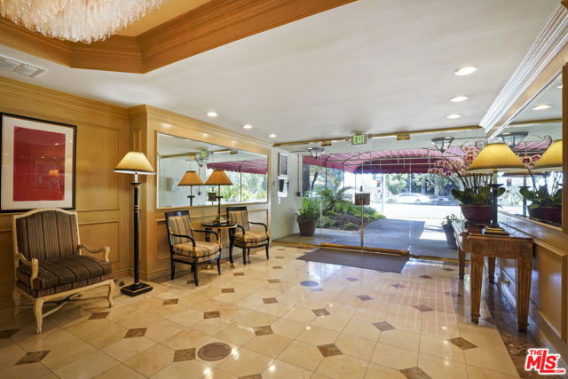 10751 Wilshire Boulevard, Los Angeles CA: https://media.crmls.org/mediaz/10e06d06-8065-4940-9153-f49e565b84b4.jpg